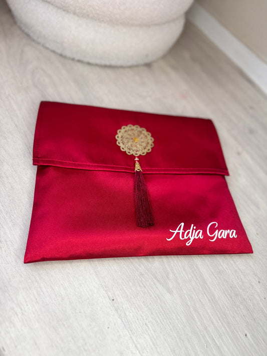 Pochette+tapis de prière rouge
