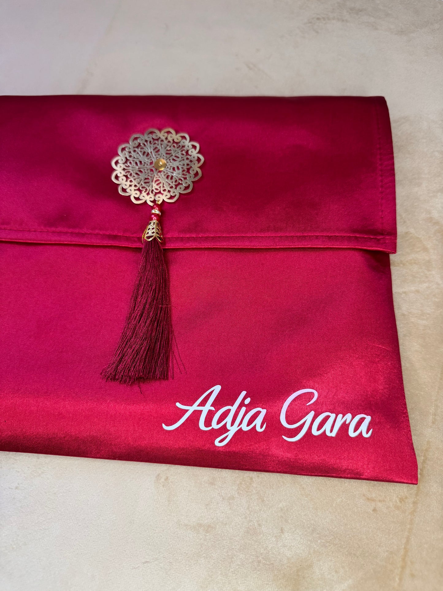 Pochette+tapis de prière rouge