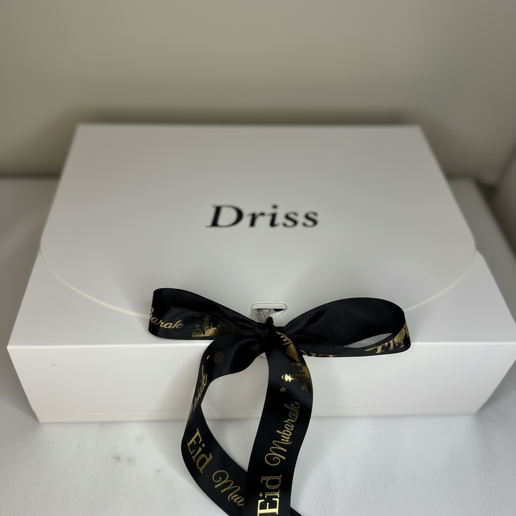 Boîte personnalisée Driss avec ruban Eid Mubarak noir